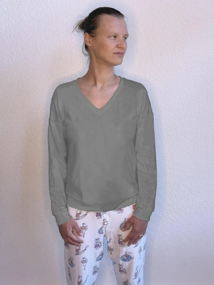 Aspen Dream Cozy Long Sleeve V-Neck Top