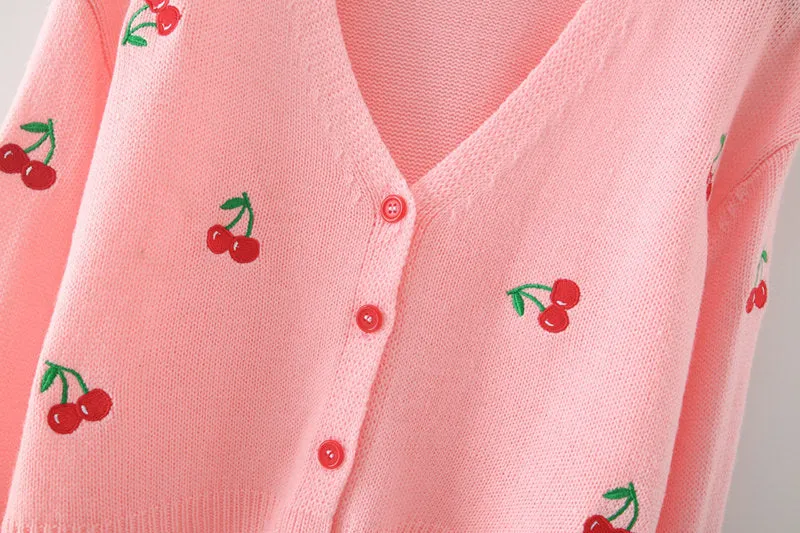 CHERRY EMBROIDERY CROPPED CARDIGAN