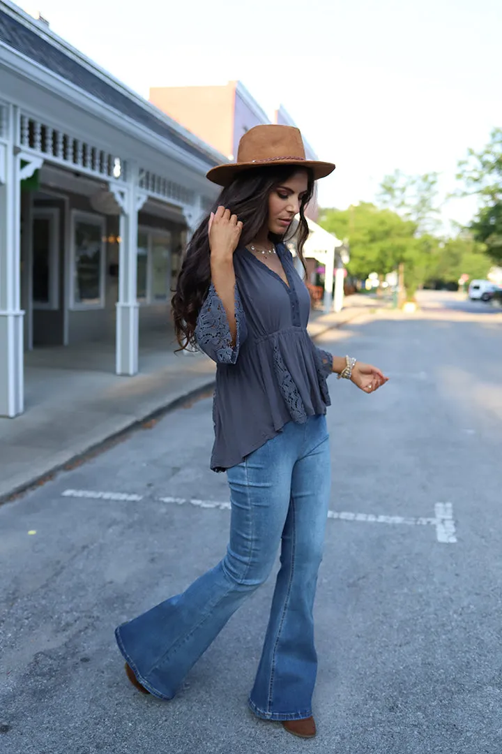 Free Spirit  Stretchy Super Flare Jeans - Medium Wash