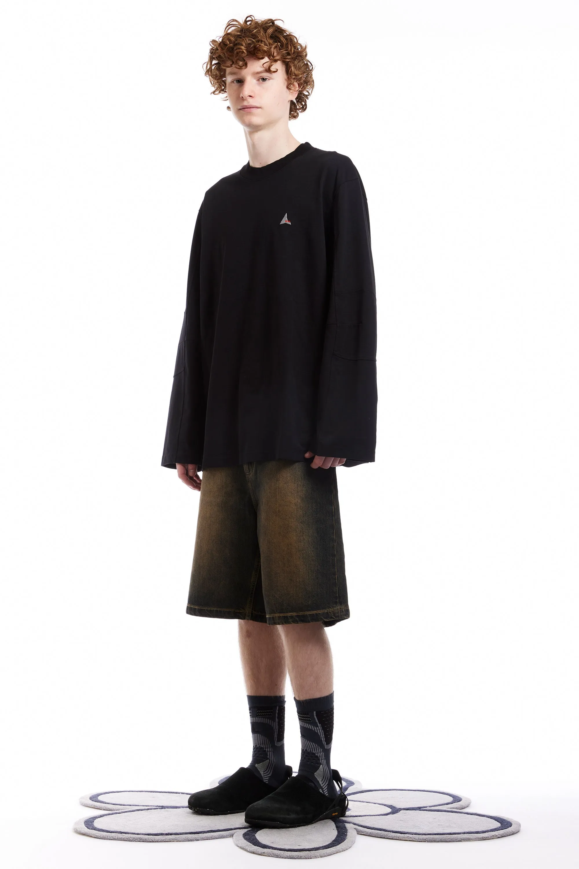 LONG SLEEVE LOGO BLACK