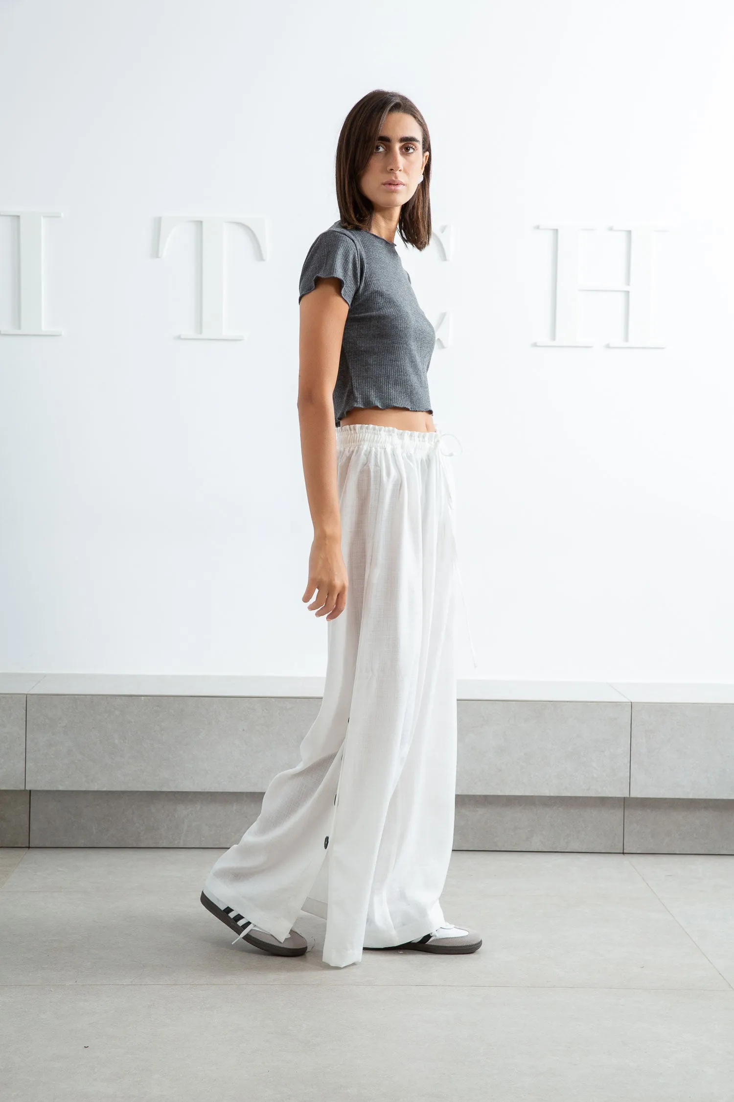 Ribbed Cropped T-shirt - Cozy
